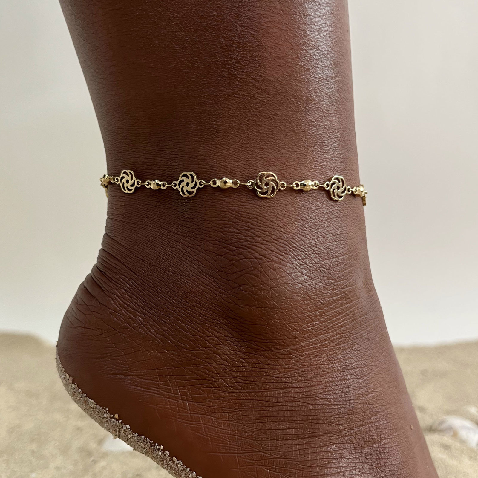 Jc Jewelry & Watches - 女性のためのバラの形をしたタンクレット,シック,ゴールドカラー,ステンレス鋼,ファッショナブル,ビーチや休暇用