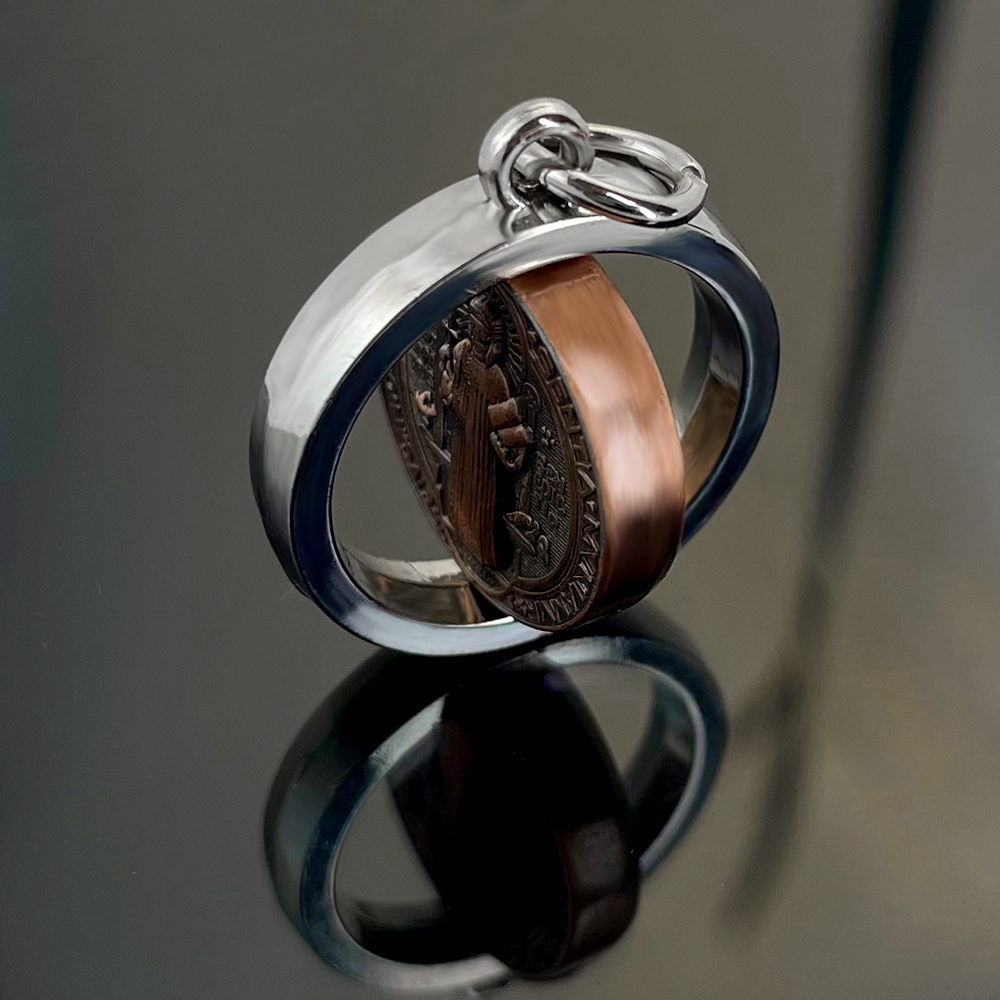新しい聖ベネディクトメダルネックレス カトリック保護十字架ペ - Jewelry & Watches Sp Zo O のレビューと価格