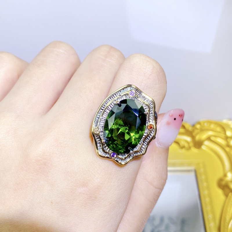 「ゴーストアーティファクト」ネックレスペンダント、イヤリング - Used Jewelry Watches のレビューと価格